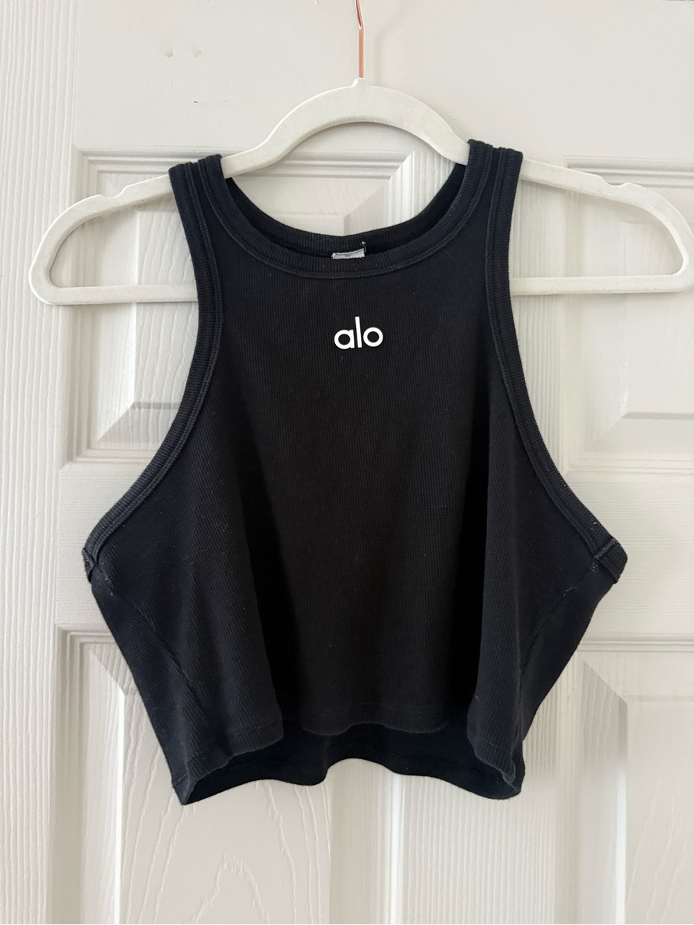 ALO Yoga Black Ribbed Cropped Tank